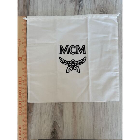 14”x13" MCM Dust Bag (Item# 0041) - Picture 4 of 4